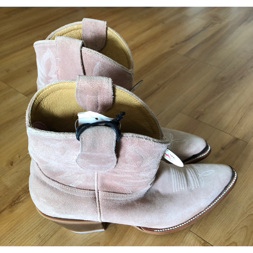 Idyllwind Pink Suede Wheels Western Booties, 11B - Picture 16 of 16